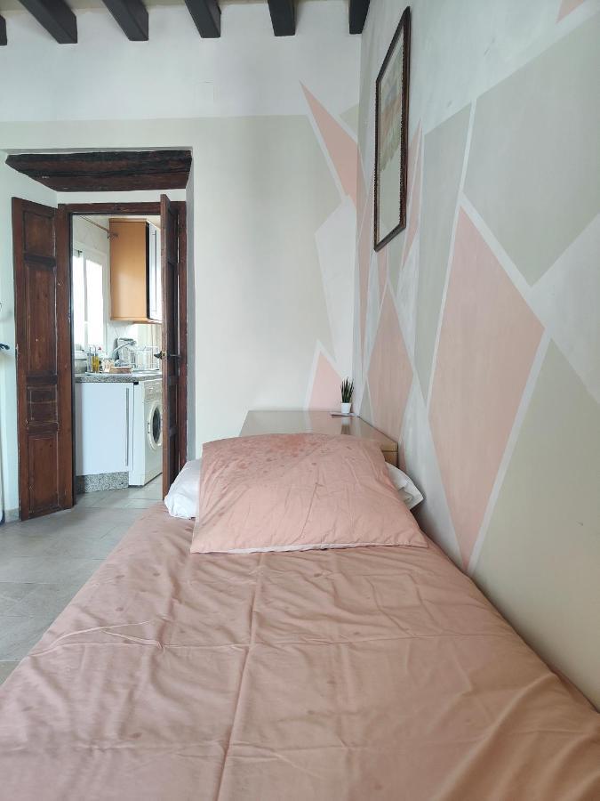 Lovely 1-Bedroom Loft With Terrace. Amazing View. Sewilla Zewnętrze zdjęcie